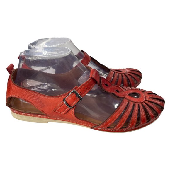 Spring Step Shoes - Spring Step Women's Makeda Red Leather Closed Toe Sandals Sz EU 39/US 8-8.5 EUC